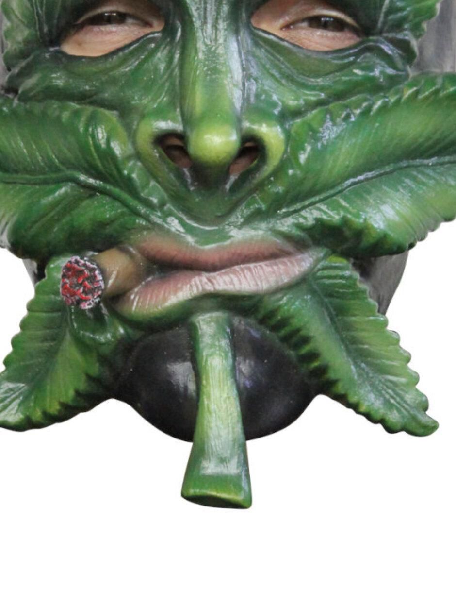 Máscara para disfraz de hierba mariguana Ghoulish Productions