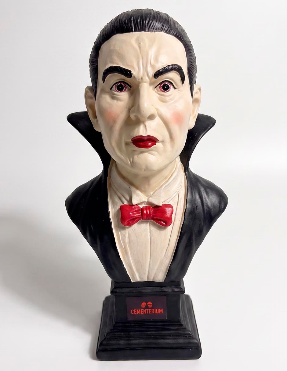 Figura decorativa de halloween con forma de drácula