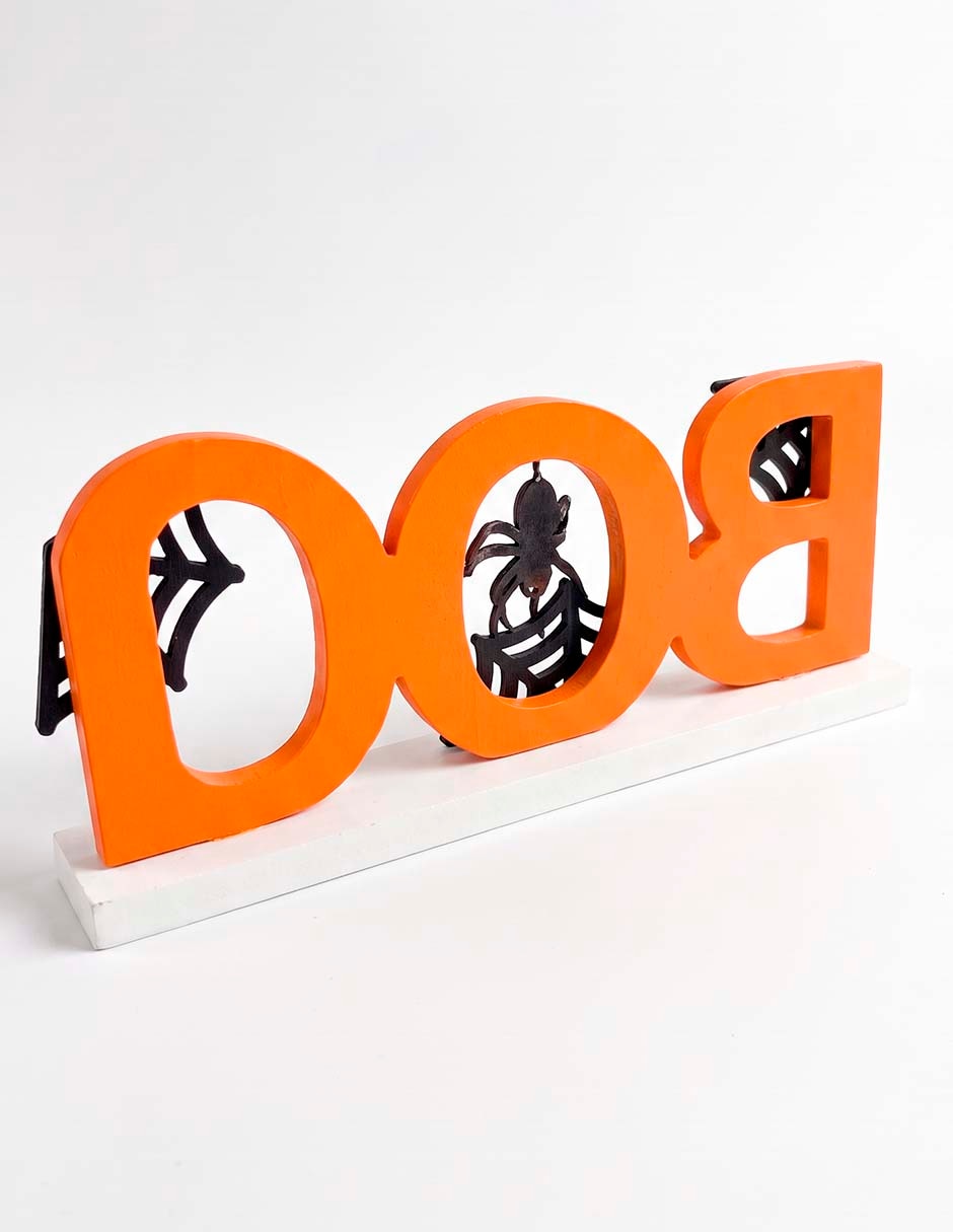 Letrero de Halloween con forma de letras 2
