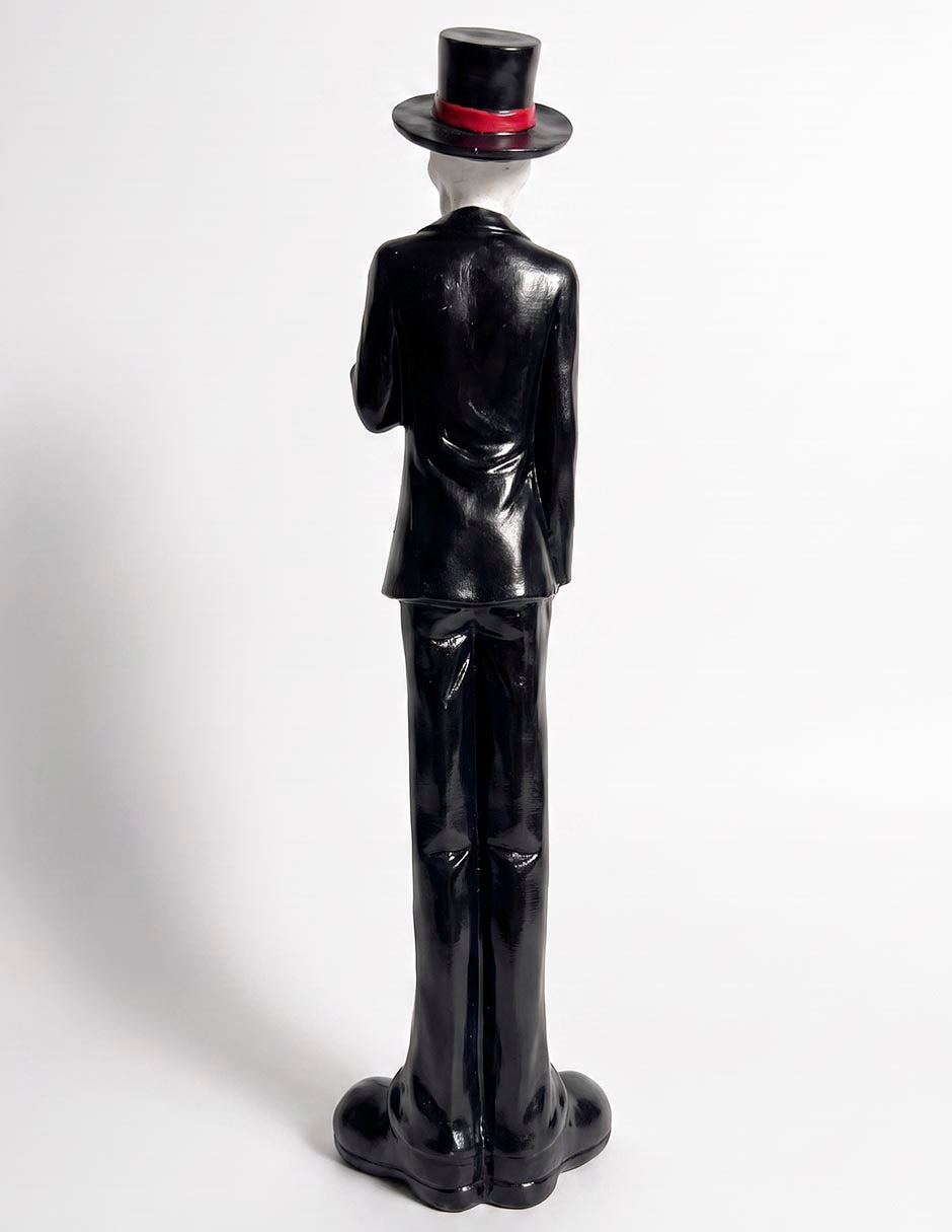 Figura decorativa de halloween con forma de catrín 2