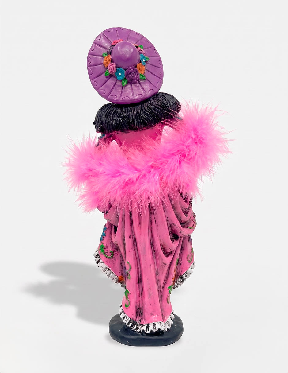 Figura decorativa de halloween con forma de catrina 2