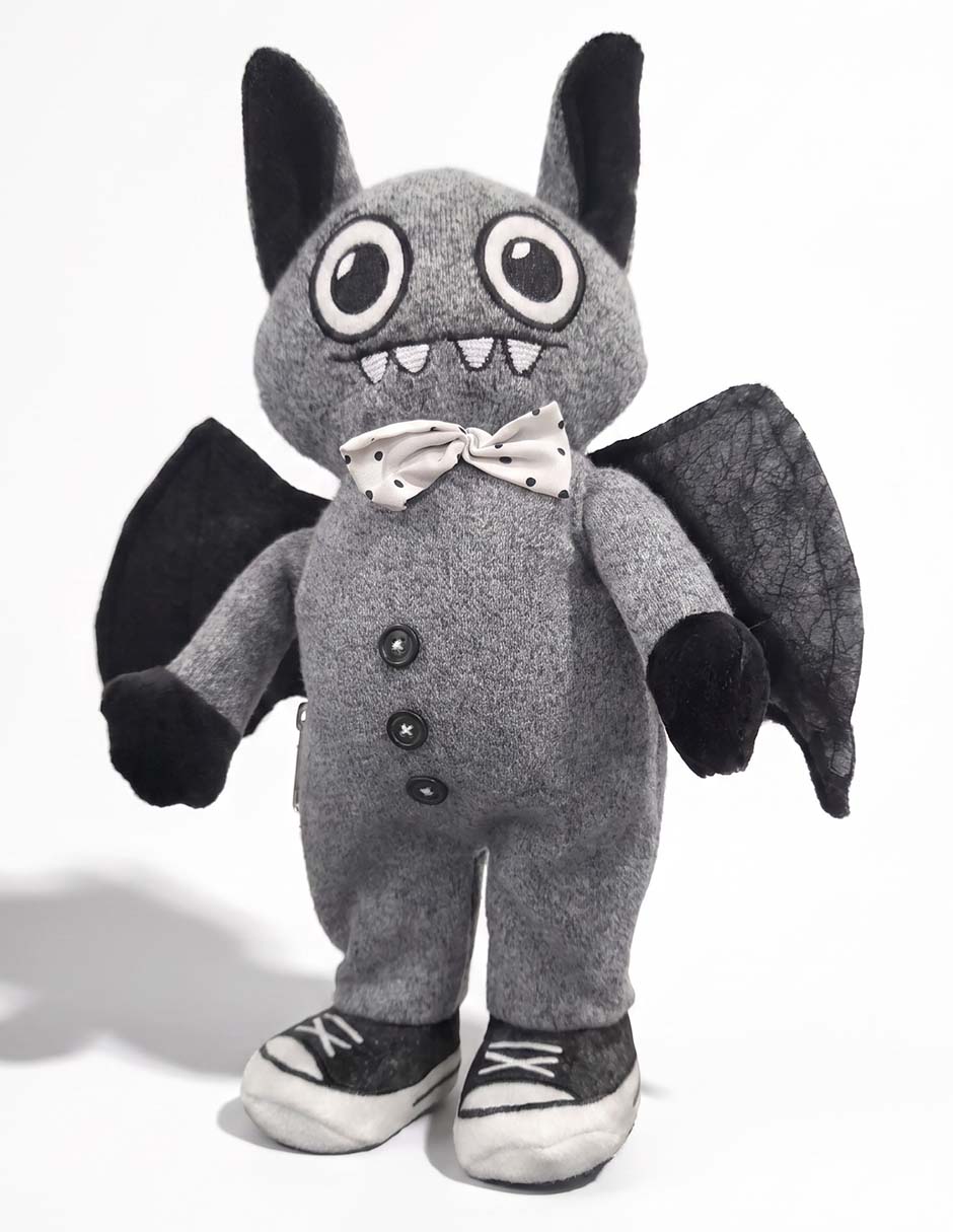 Peluche de halloween vampiro de 35 cm 1