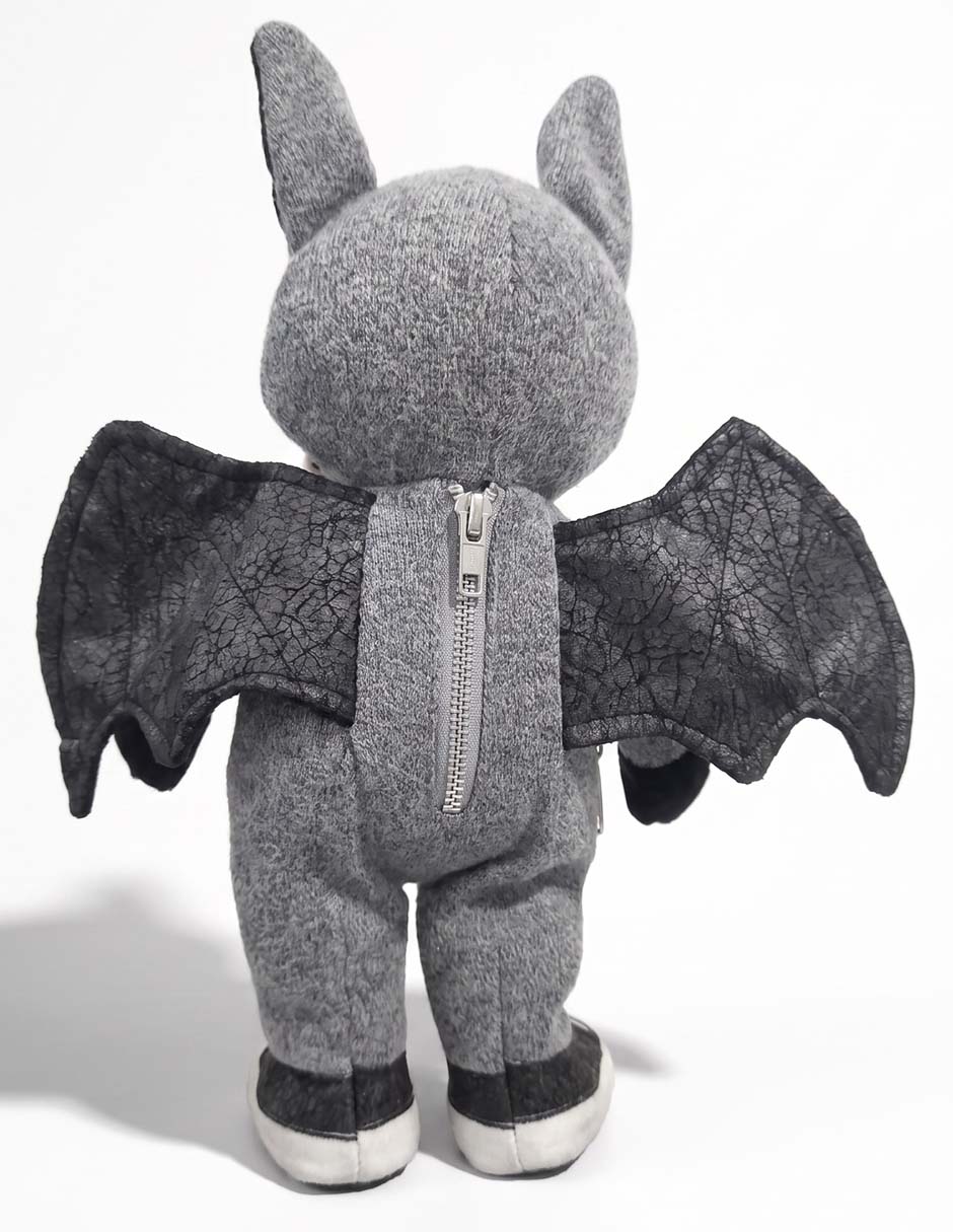 Peluche de halloween vampiro de 35 cm