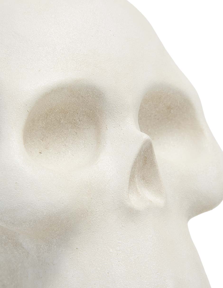 Figura decorativa de Halloween con forma de cráneo