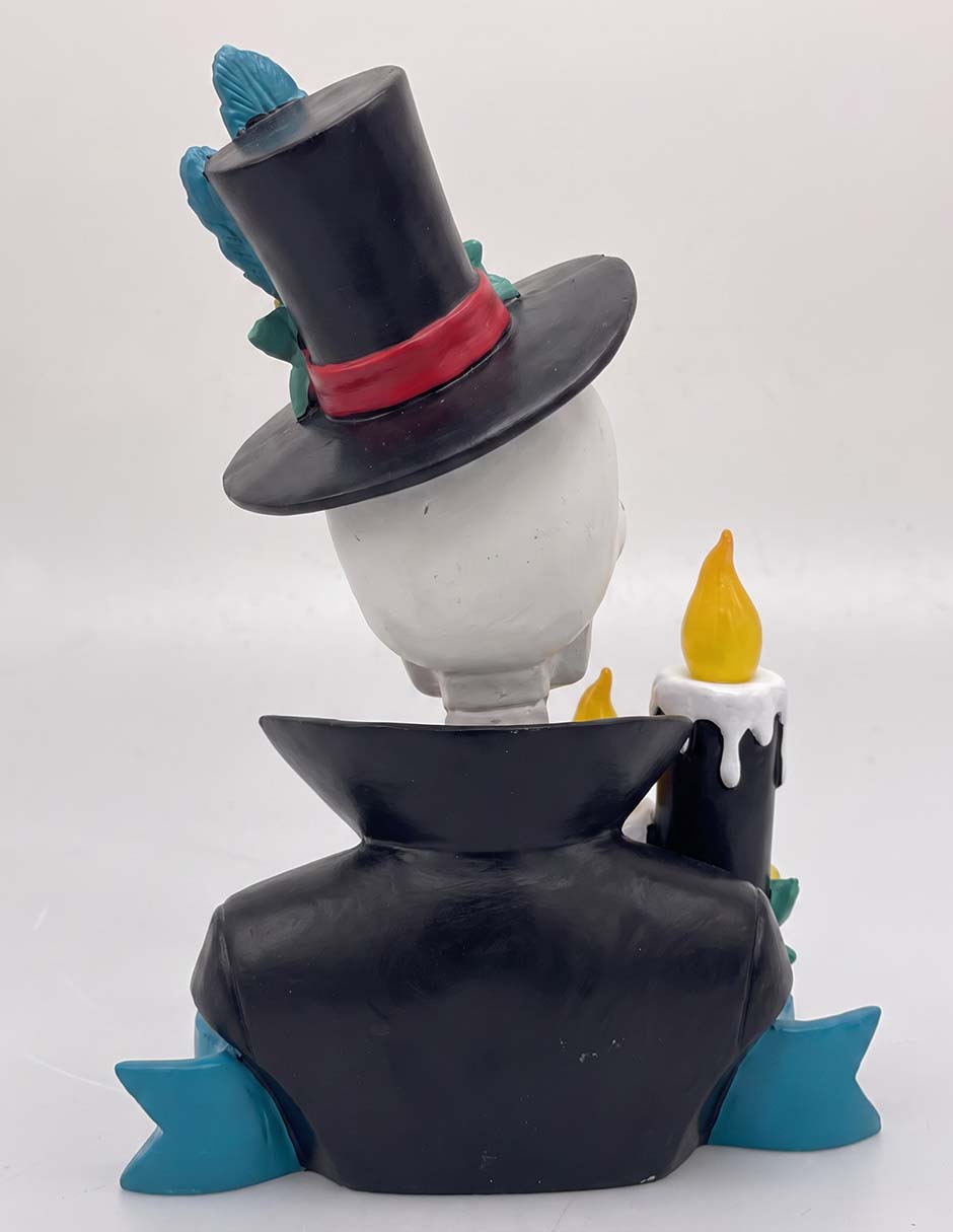 Figura decorativa de Halloween con forma de catrín 2
