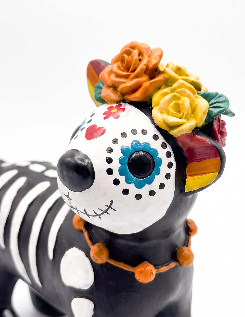 Figura decorativa día de muertos con forma de perro catrín 3