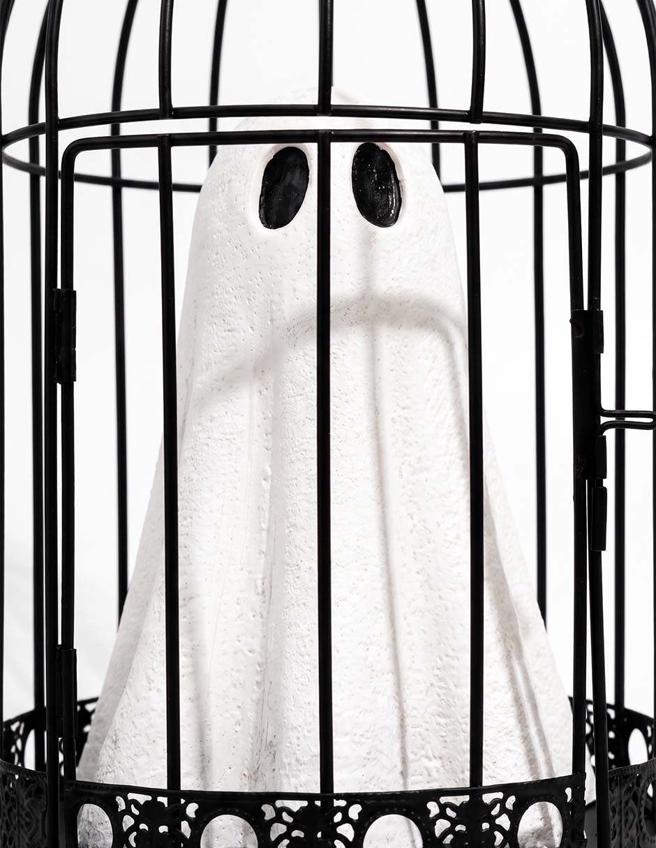 Figura decorativa de halloween con forma de fantasma