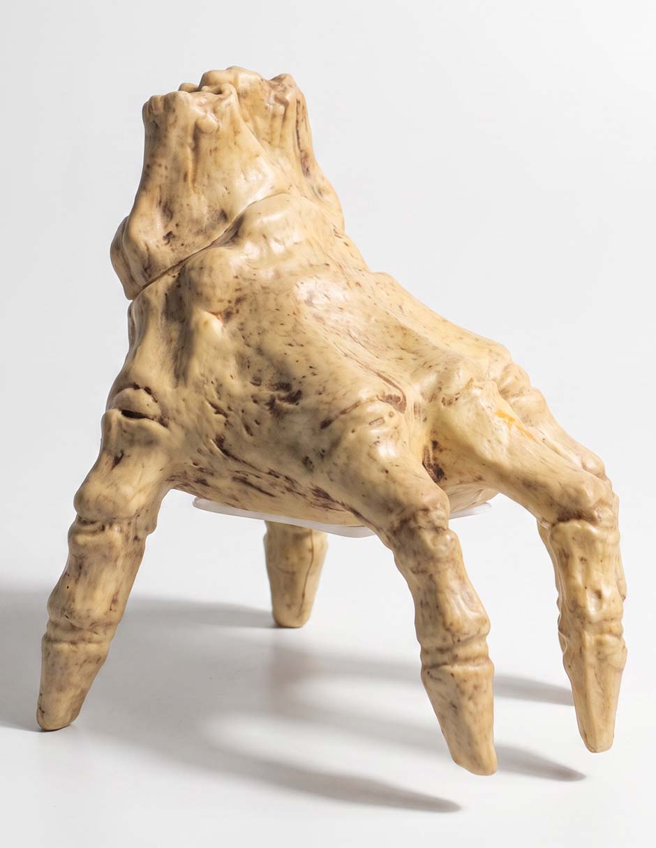 Figura decorativa de mano 1