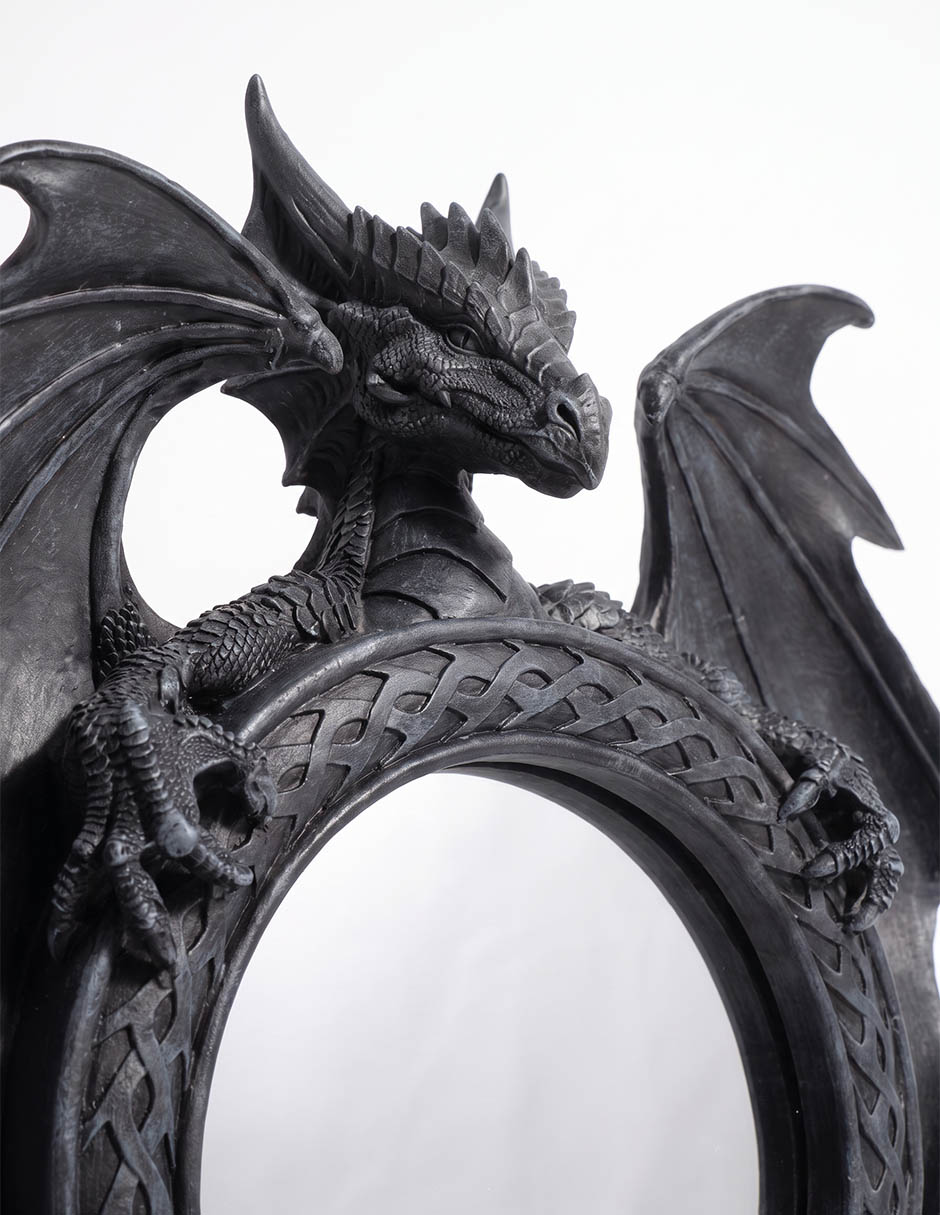 Espejo dragón