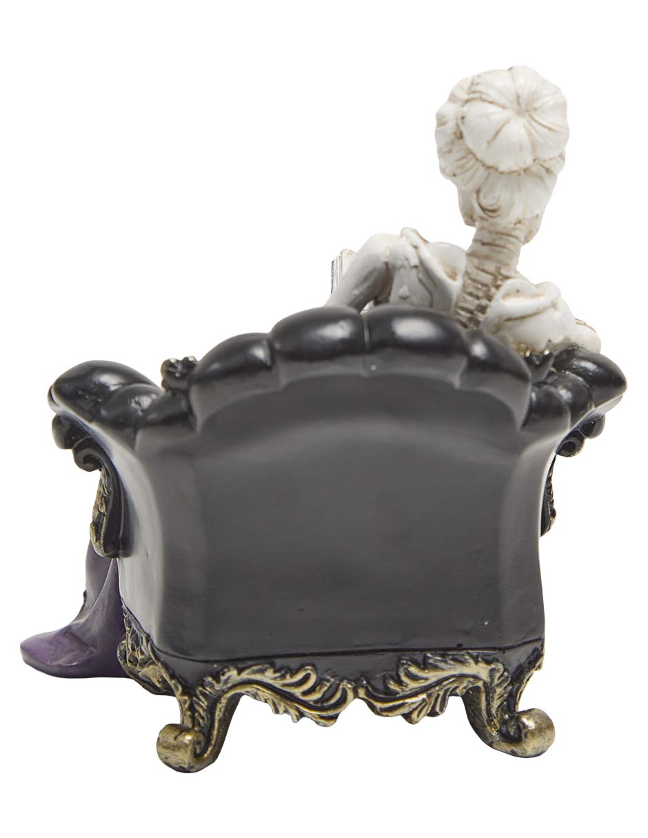 Figura decorativa de halloween con forma de catrina 4