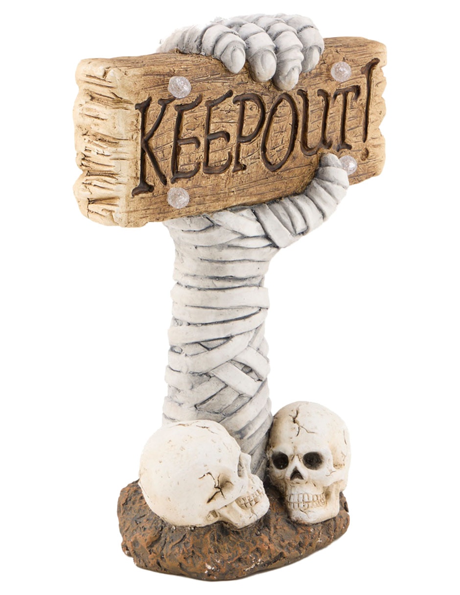 Figura decorativa de halloween con forma de mano 2