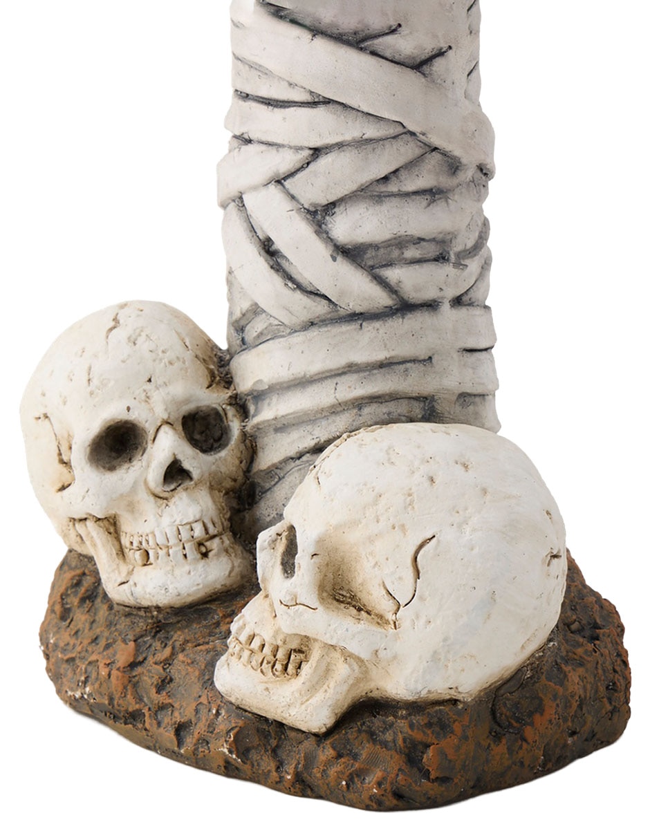 Figura decorativa de halloween con forma de mano 4